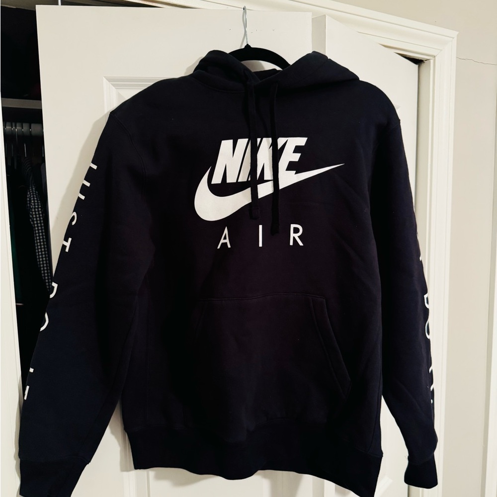 Nike Men's Black and White Air Hoodie